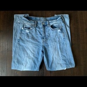 American Eagle Mom Jeans